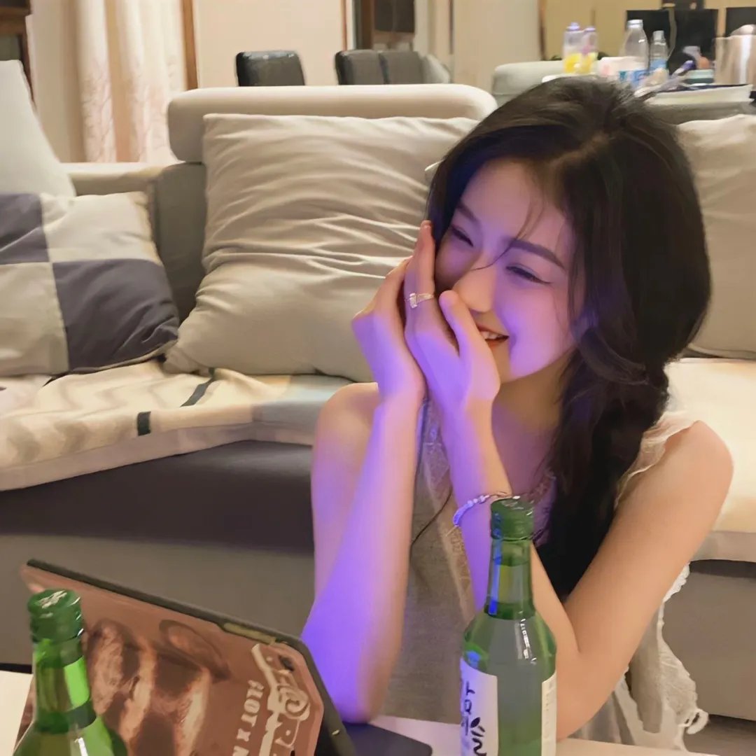 丹尼尔不是真的封面